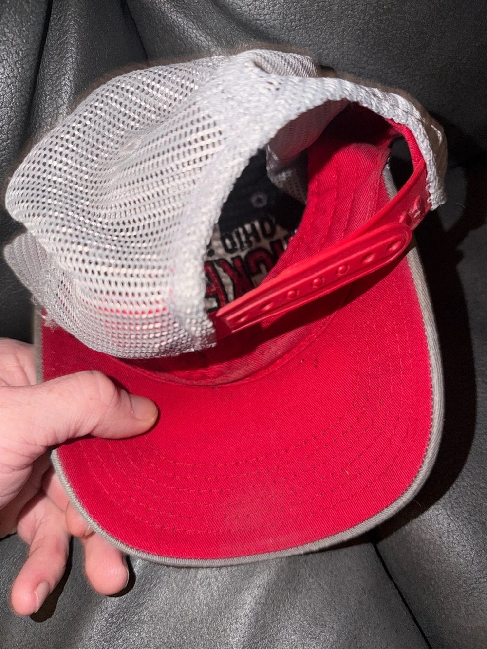 Ohio state football hat adult Buckeyes Gray & Red Mesh Baseball Cap